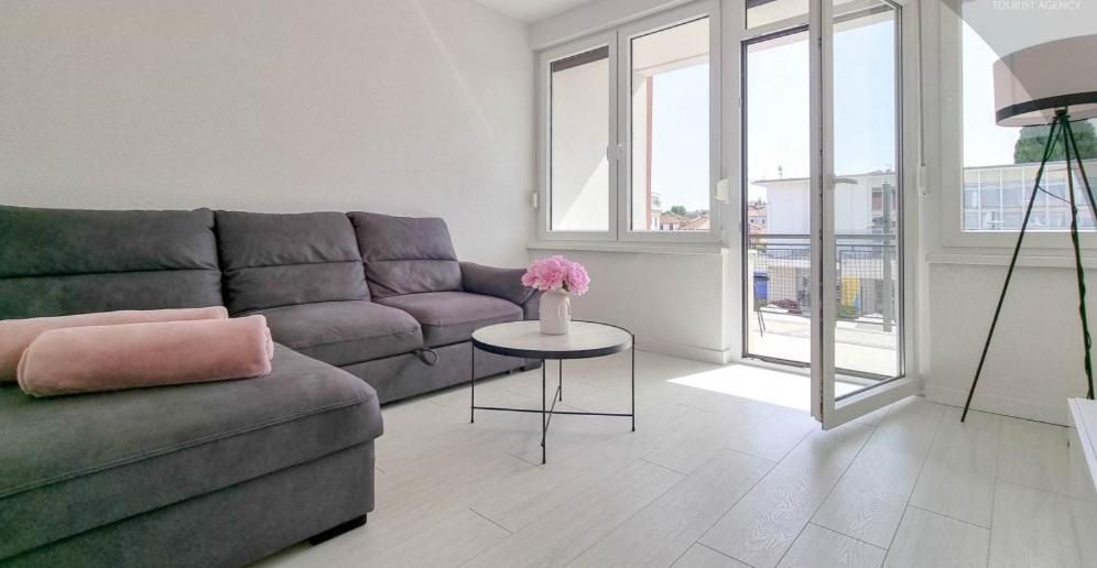 Bella Apartment Umag Eksteriør bilde